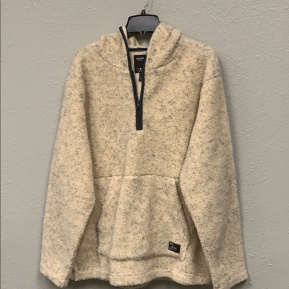 Union woman’s sweater